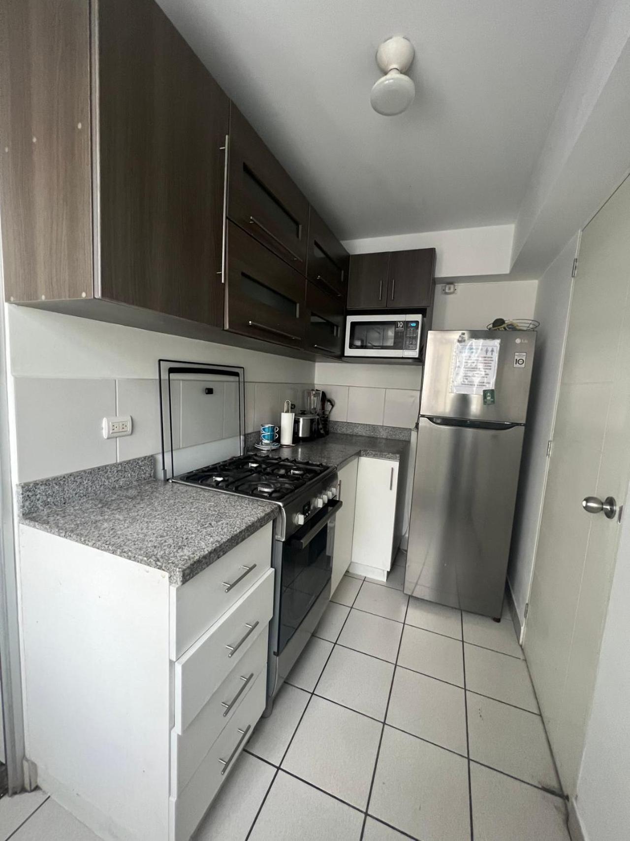 Acogedor Y Espacioso Apartamento Lima Exterior photo